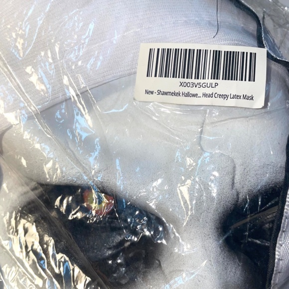 NWOT The Scary Nun Latex Mask W/Headscarf Horror For Cosplay Halloween Costume - Picture 11 of 11